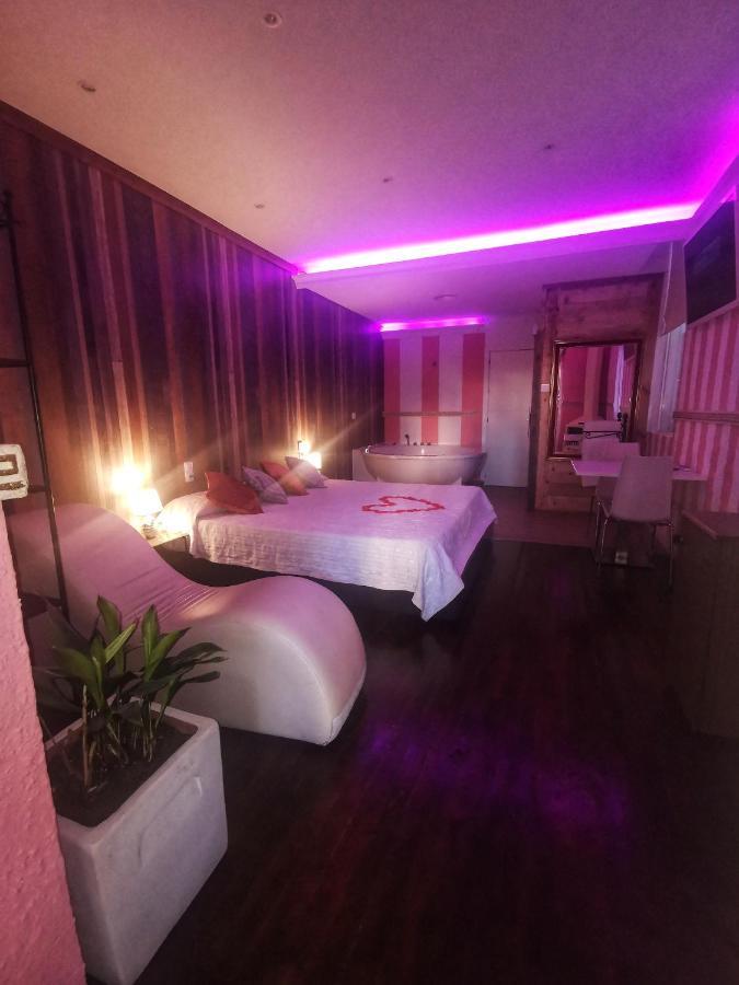 나발카르네로 Tu Mansion 게스트하우스 외부 사진